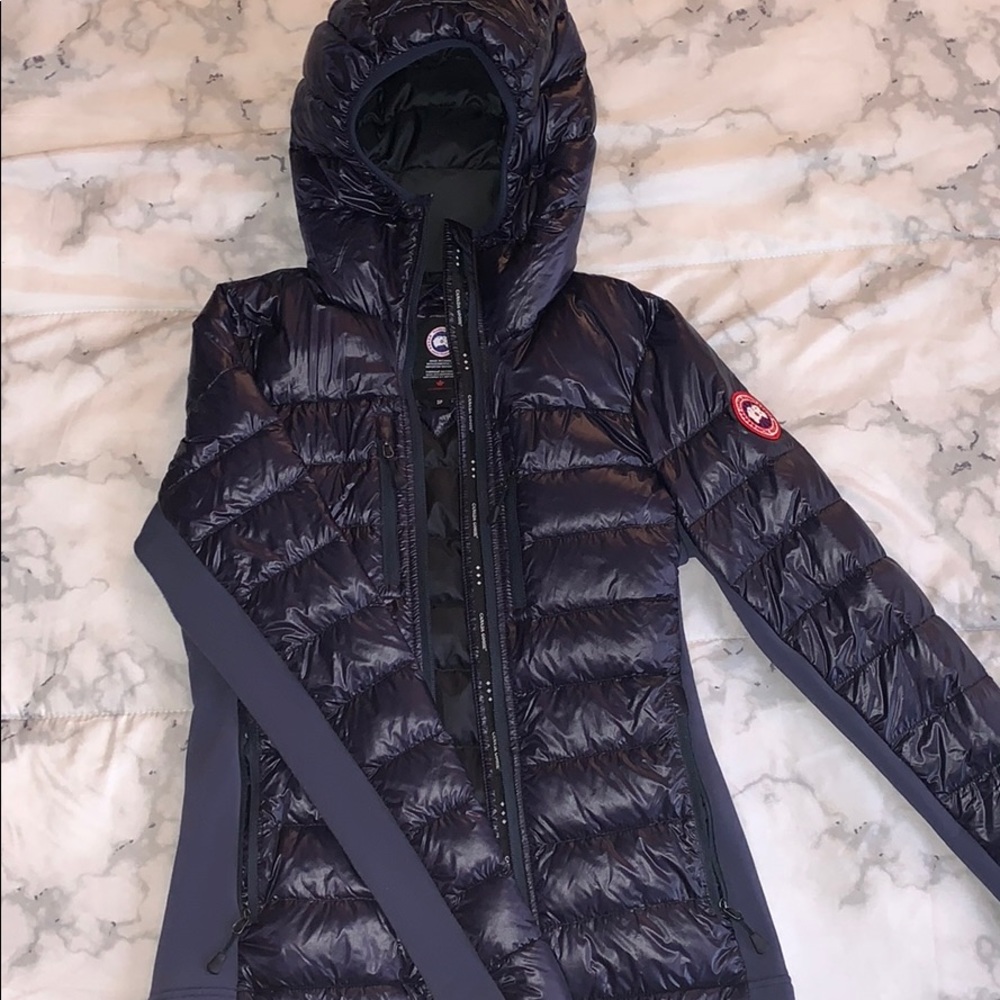 Canda Goose Hybridge Lite Jacket
